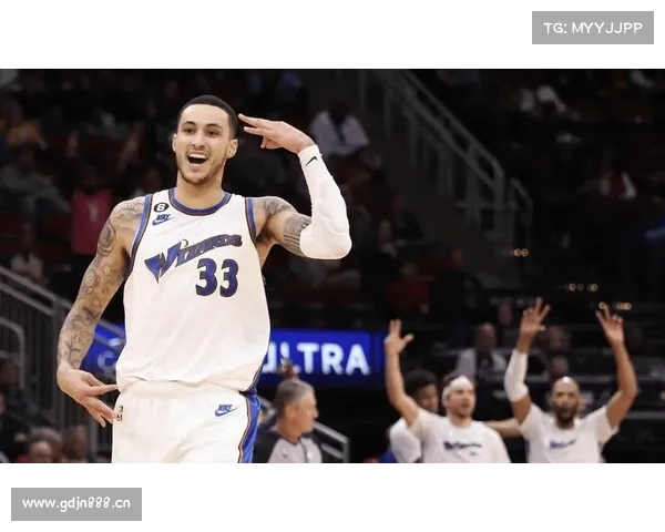 NBA引入四分球?库兹马:这会让联盟更有戏剧性 库里会得更多分 NBA引入四分球?库兹马:这会让联盟更有戏剧性 库里会得更多分